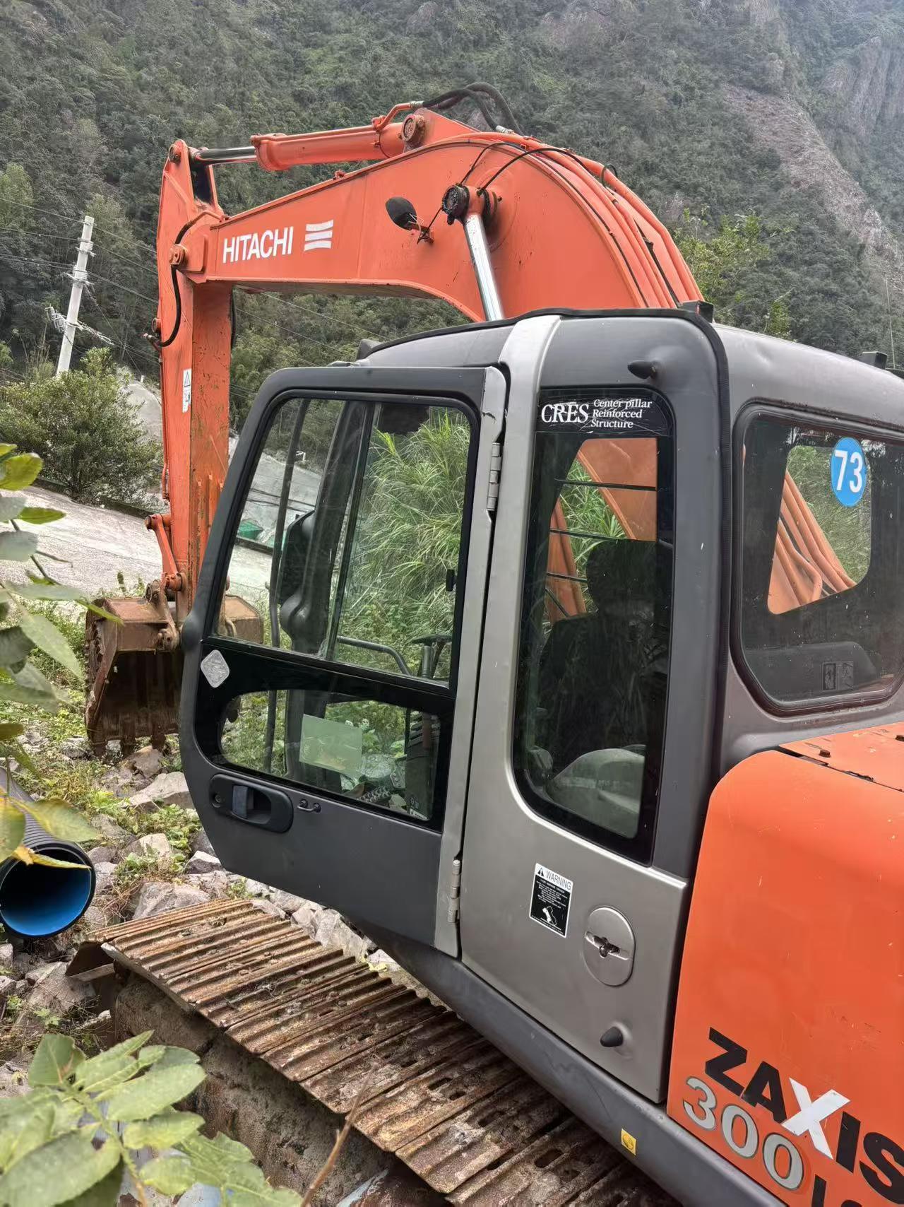 Buy Hitachi ZX260-3G Used Excavator / 3