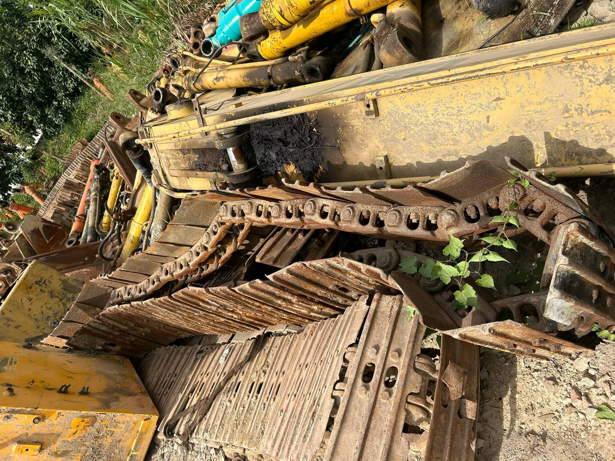 Buy Caterpillar E120B Used Excavator / 4