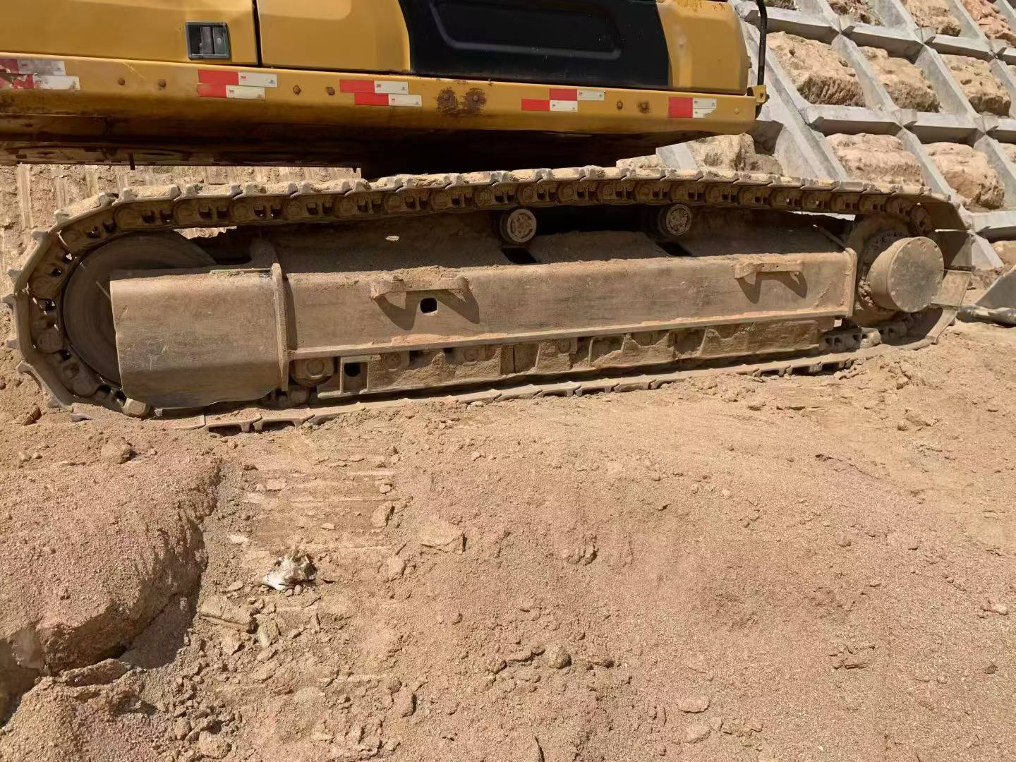 Buy Caterpillar 345B Used Excavator / 2
