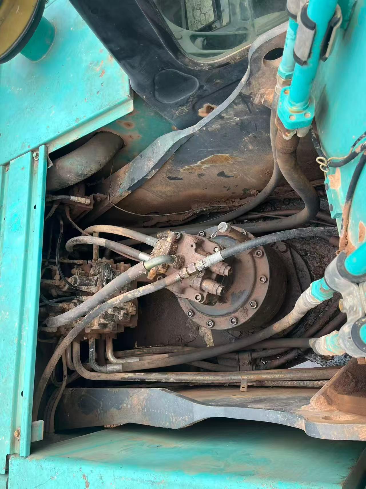 Compre Escavadeira Kobelco SK330 Usada / 3