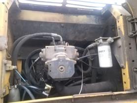 Buy Komatsu PC220-7 Used Excavator / 4 Buy Komatsu PC220-7 Used Excavator / 4