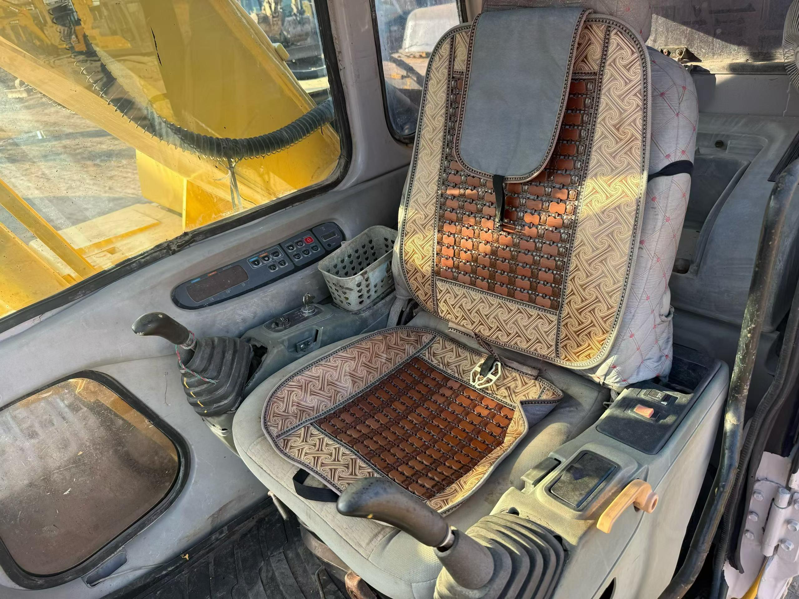 Buy Sumitomo SH200A3 Used Excavator / 5
