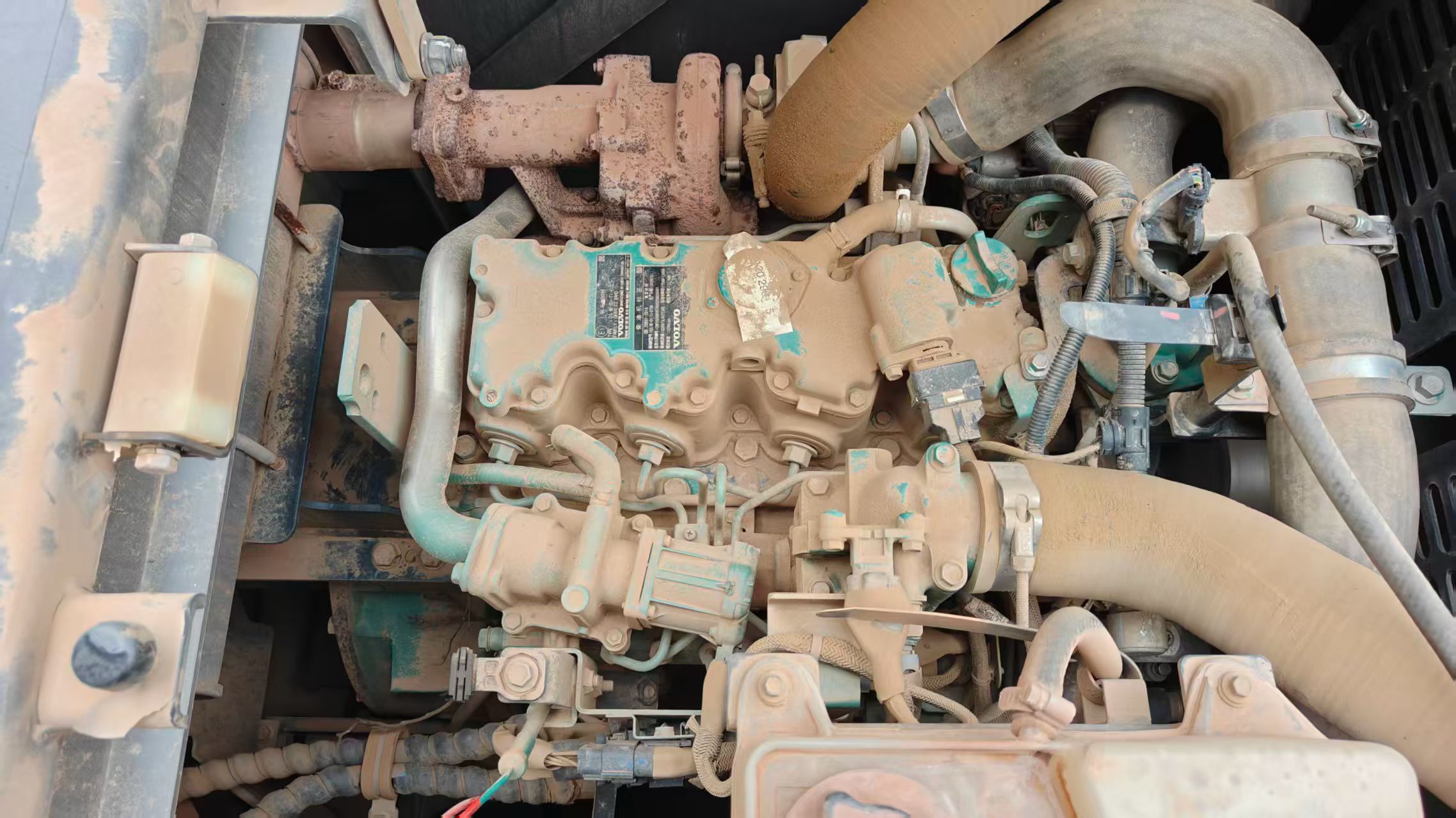 Buy Volvo L120E Used Excavator / 4
