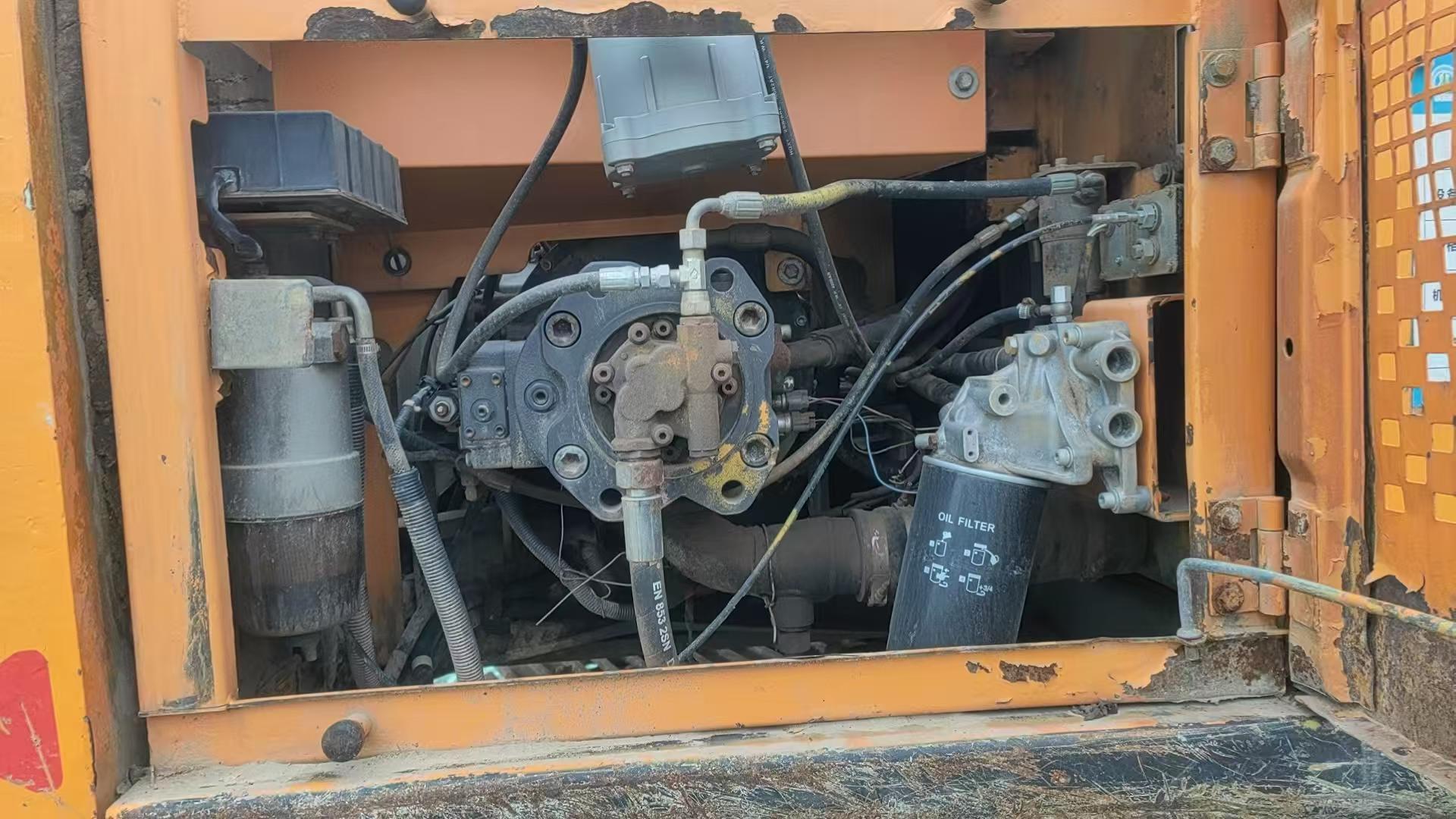 Buy Sany SY205C-8 Used Excavator / 8