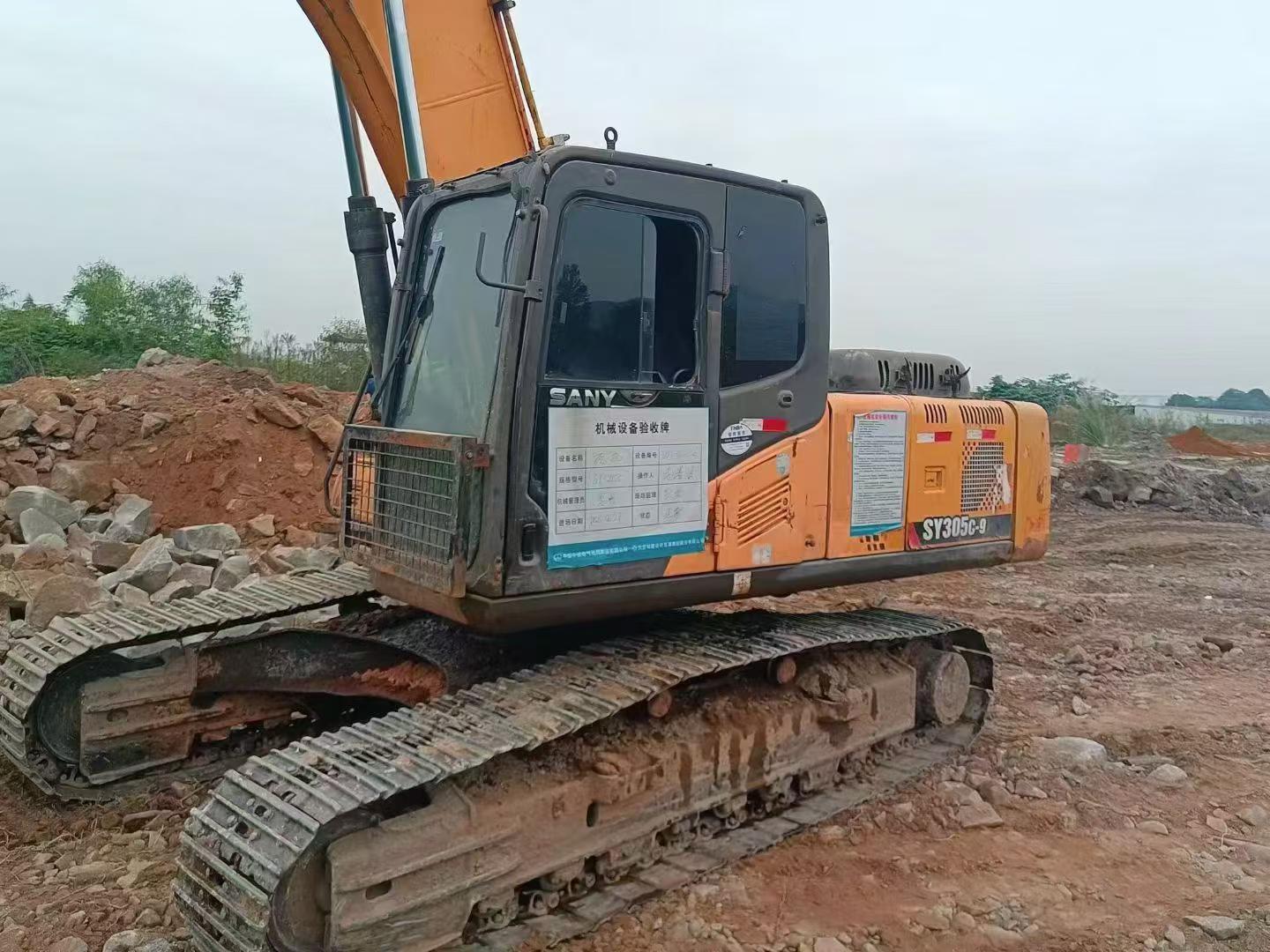 Buy Sany SY235C-8 Used Excavator / 4