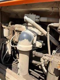Buy Doosan DX520LC Used Excavator / 4 Buy Doosan DX520LC Used Excavator / 4