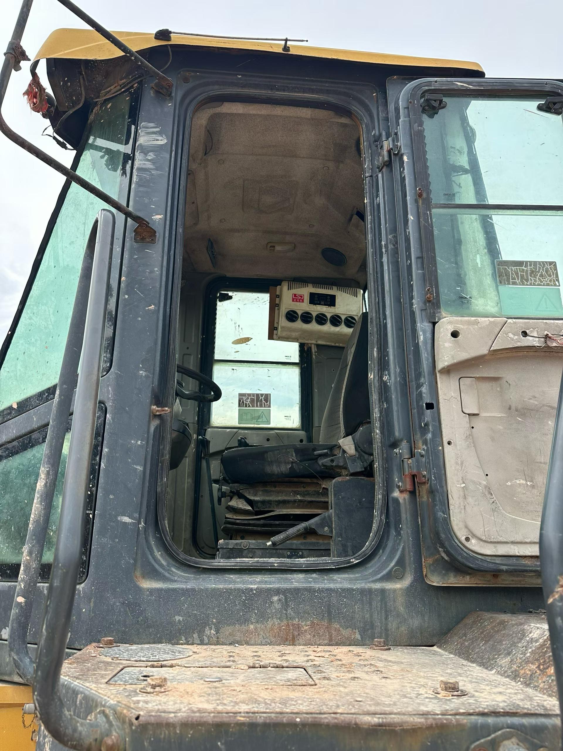 Buy XCMG XE50C Used Excavator / 6