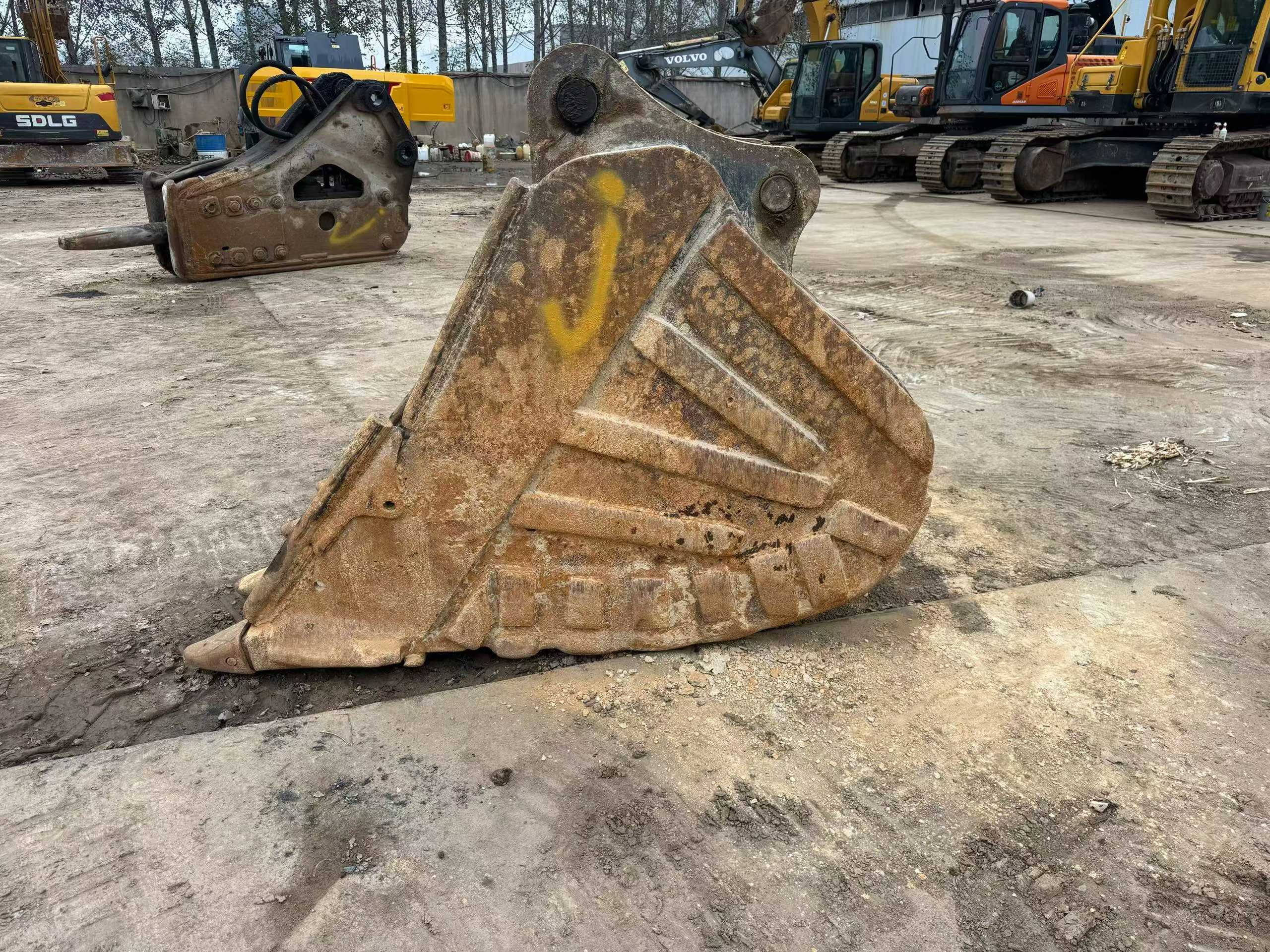 Buy Sany SY375H Used Excavator / 4