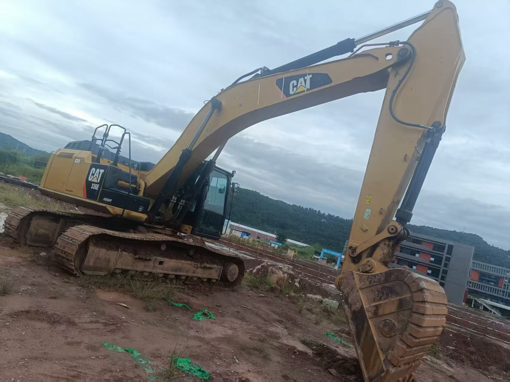 Buy Caterpillar 336EL Used Excavator / 5