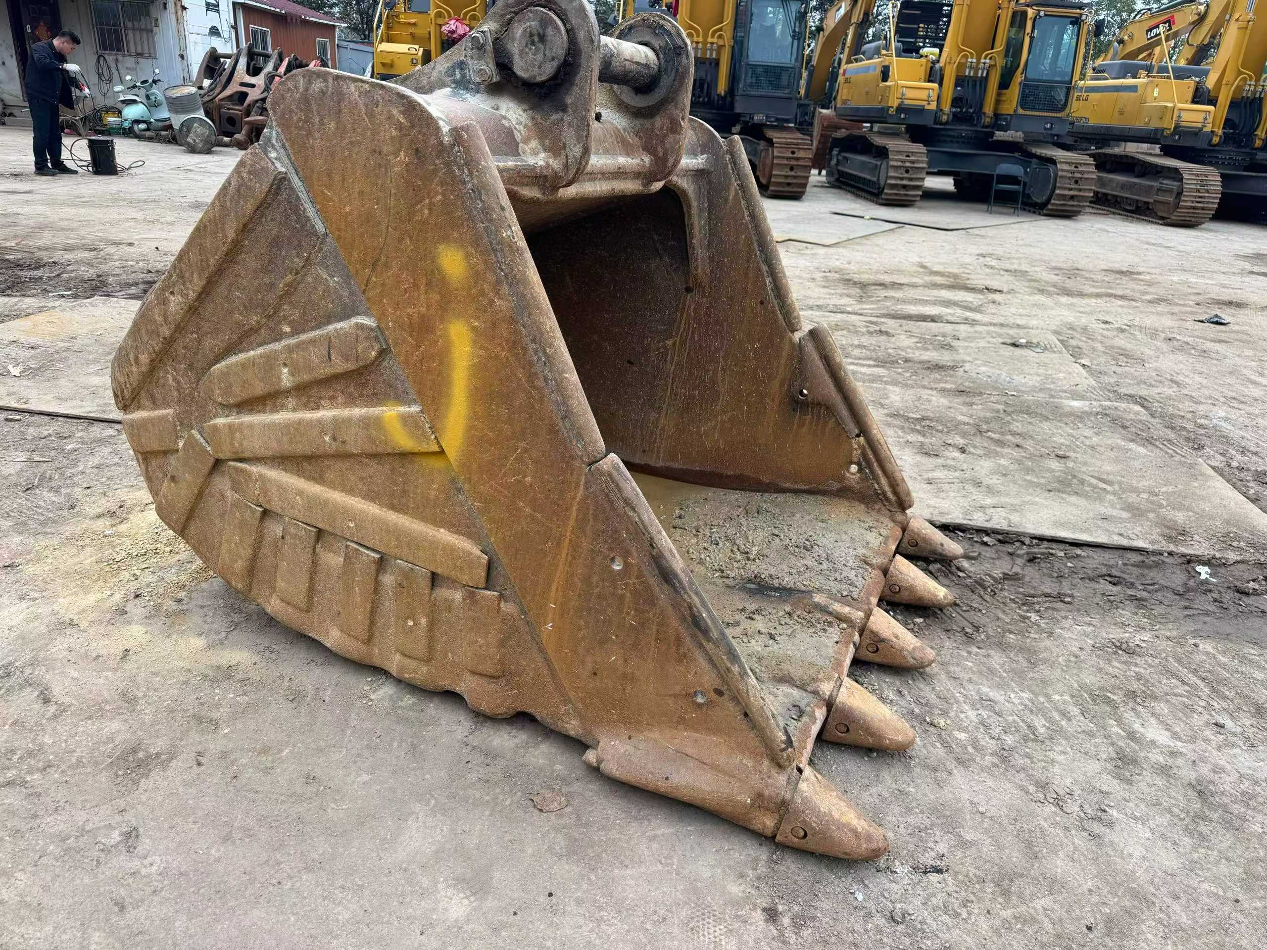 Buy Sany SY375H Used Excavator / 5
