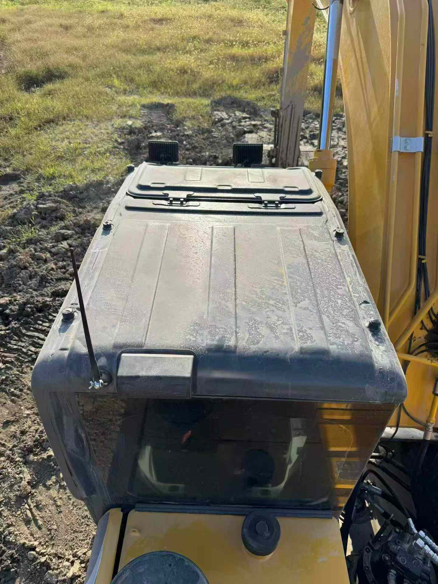 Buy Kobelco SK200-10 Used Excavator / 7