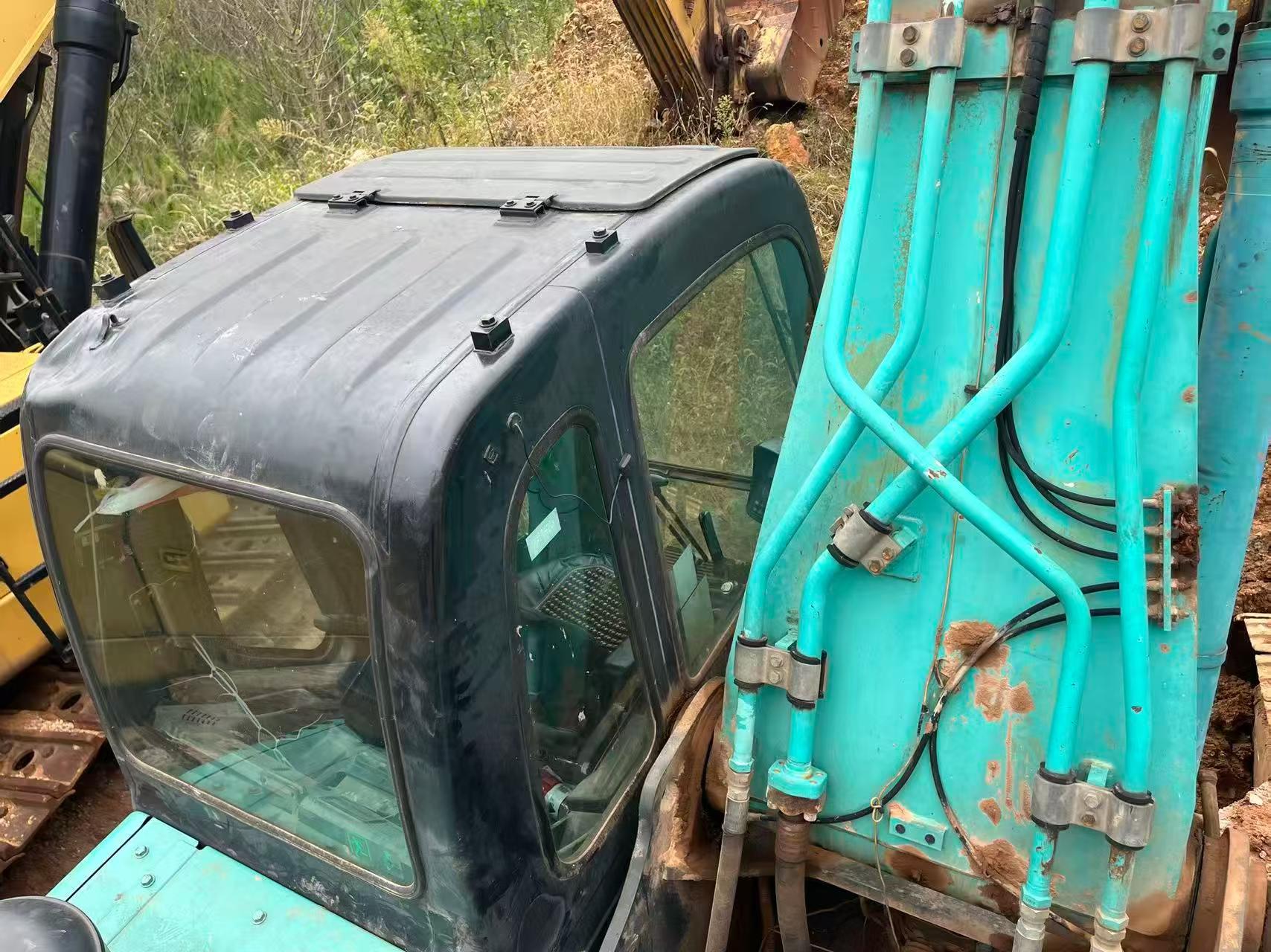 Compre Escavadeira Kobelco SK330 Usada / 4