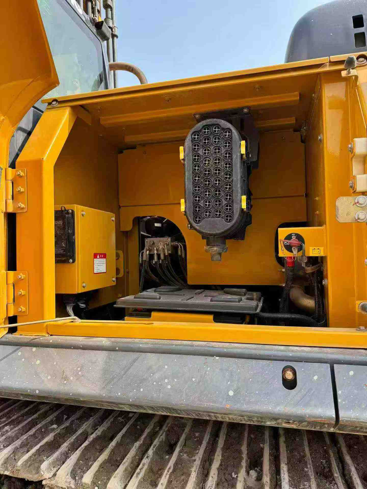 Buy XCMG XE380K Used Excavator / 6