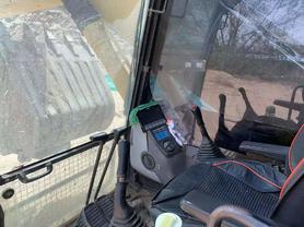 Buy Komatsu PC200 Used Excavator / 4 Buy Komatsu PC200 Used Excavator / 4