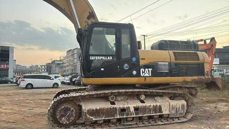 Buy Caterpillar 336E Used Excavator / 1