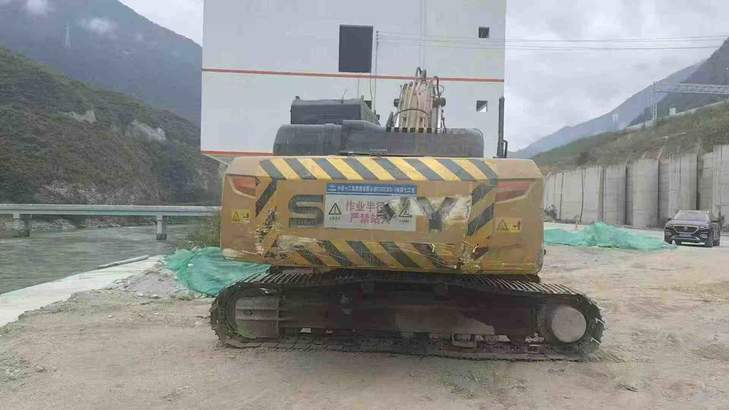 Buy Sany SY245H Used Excavator / 1
