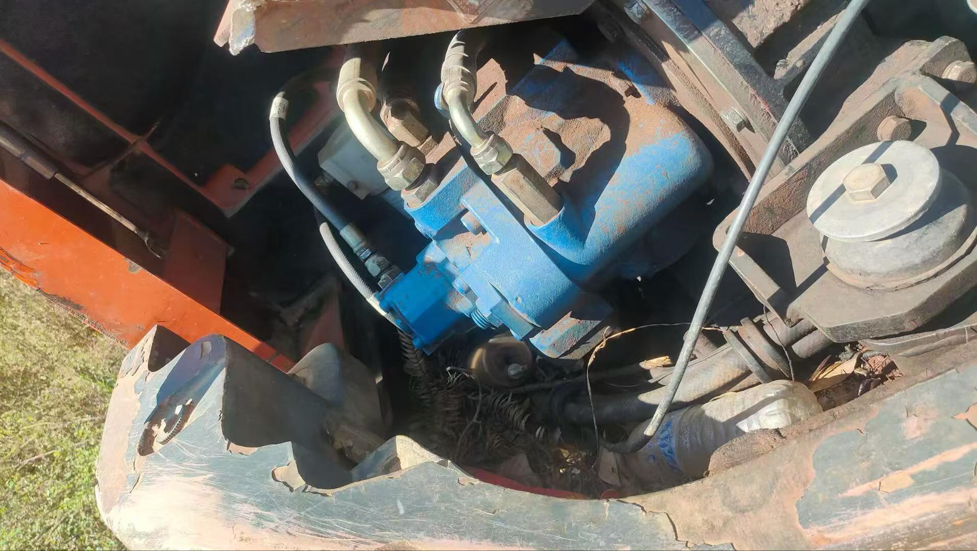 Buy Doosan DX75 Used Excavator / 4