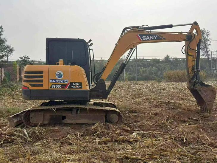 Buy Sany SY60 Used Excavator / 1