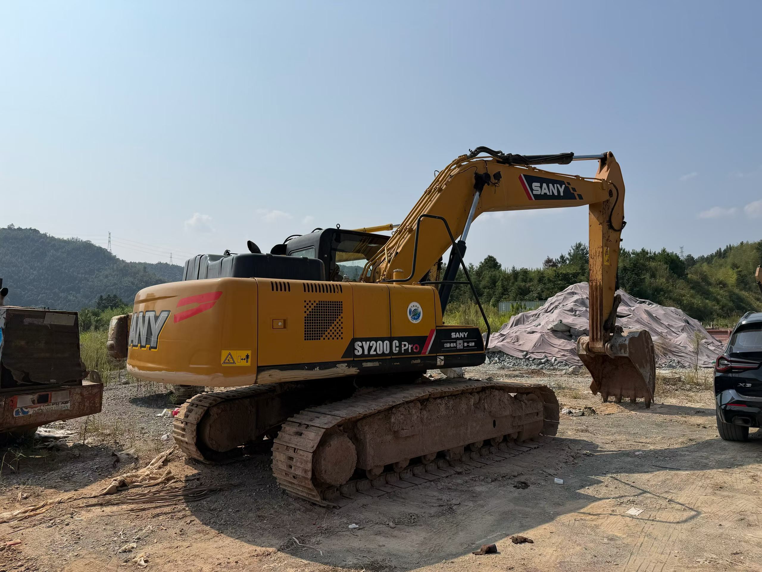 Buy Sany SY200C Used Excavator / 3