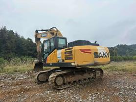Buy Sany SY200C Used Excavator / 2 Buy Sany SY200C Used Excavator / 2