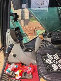 Buy Kobelco SK200 Used Excavator / 2 Buy Kobelco SK200 Used Excavator / 2