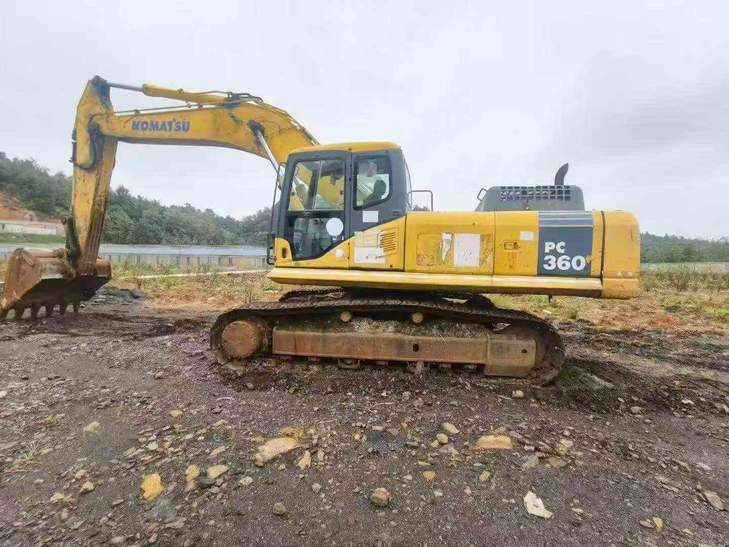 Buy Komatsu PC360-7 Used Excavator / 1