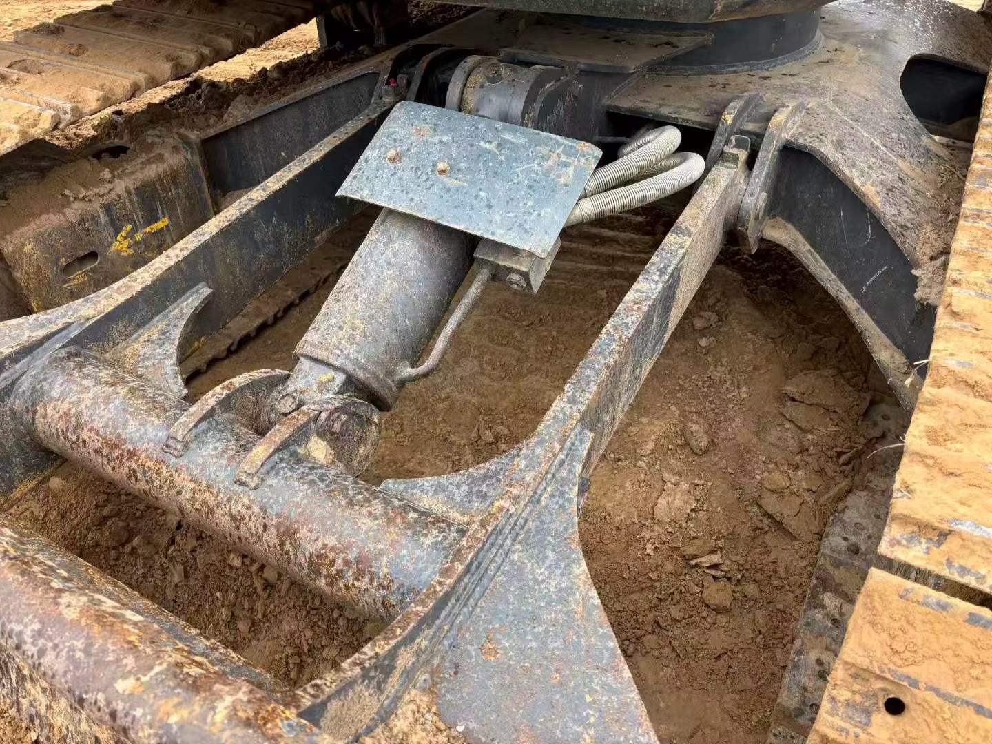 Buy XCMG XE75C Used Excavator / 5