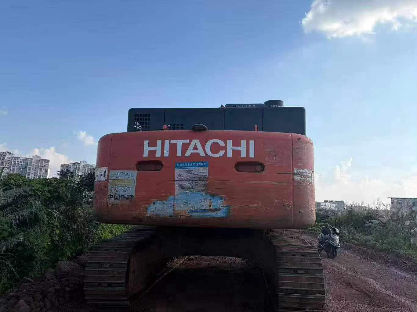 Buy Hitachi ZX490LCH-5A Used Excavator / 4