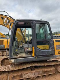 Buy XCMG XE135B Used Excavator / 4 Buy XCMG XE135B Used Excavator / 4