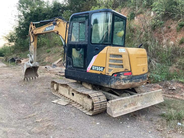Buy Sany SY55 Used Excavator / 1