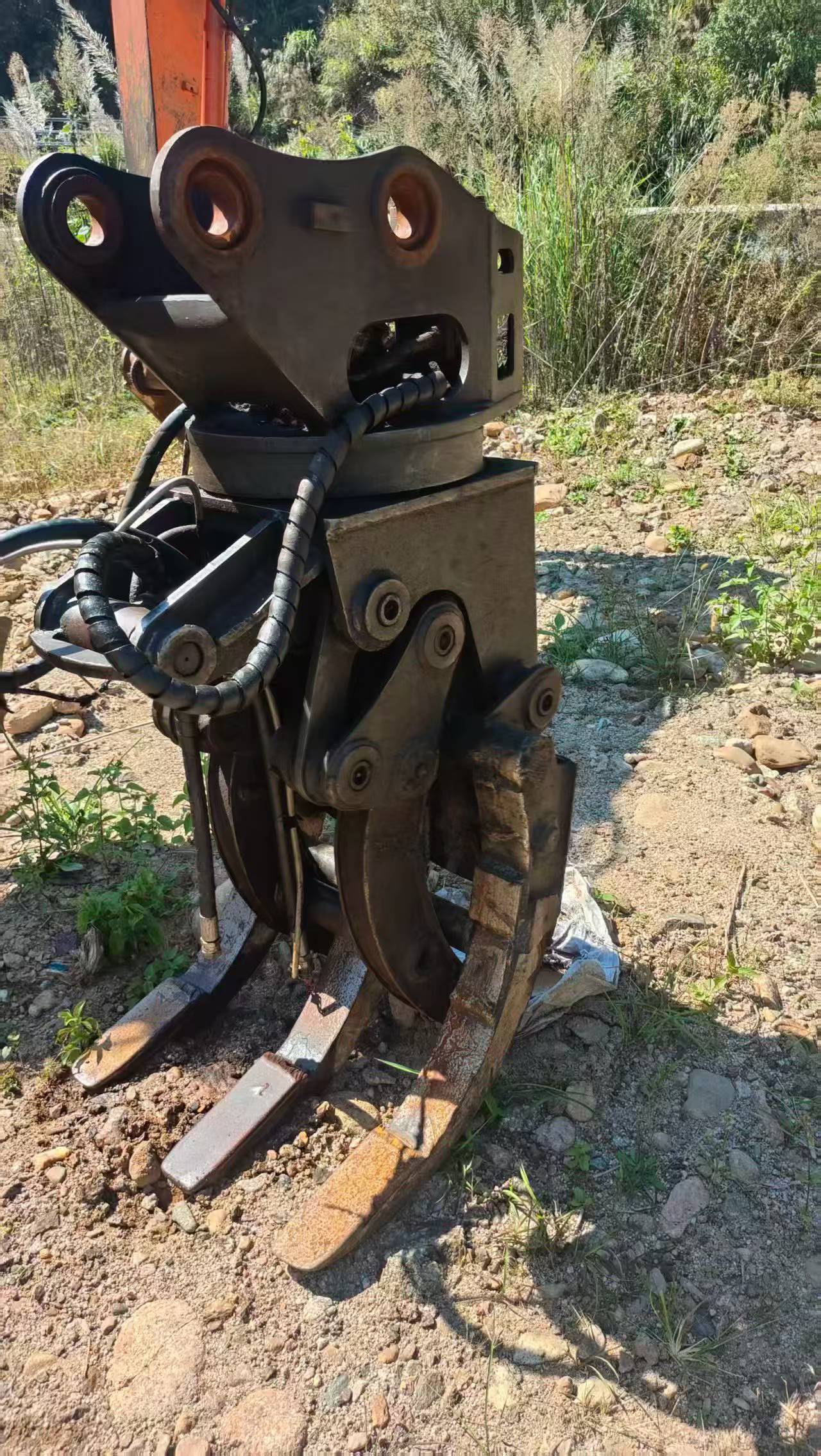 Buy Doosan DX75 Used Excavator / 5