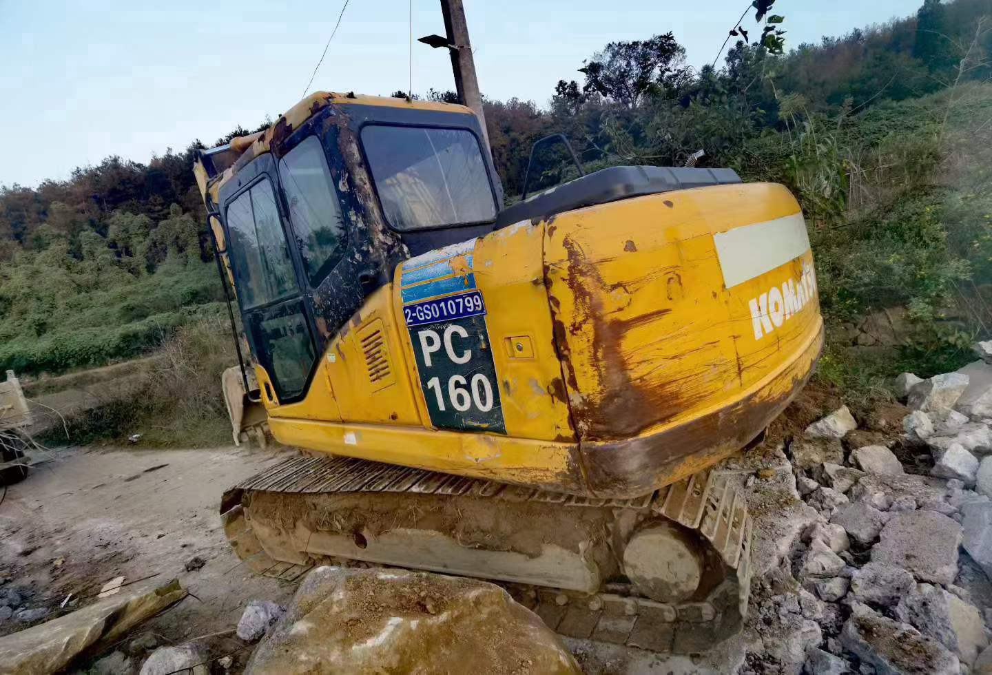 Buy Komatsu PC130 Used Excavator / 2