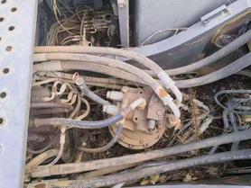 Buy Volvo EC200 Used Excavator / 3 Buy Volvo EC200 Used Excavator / 3