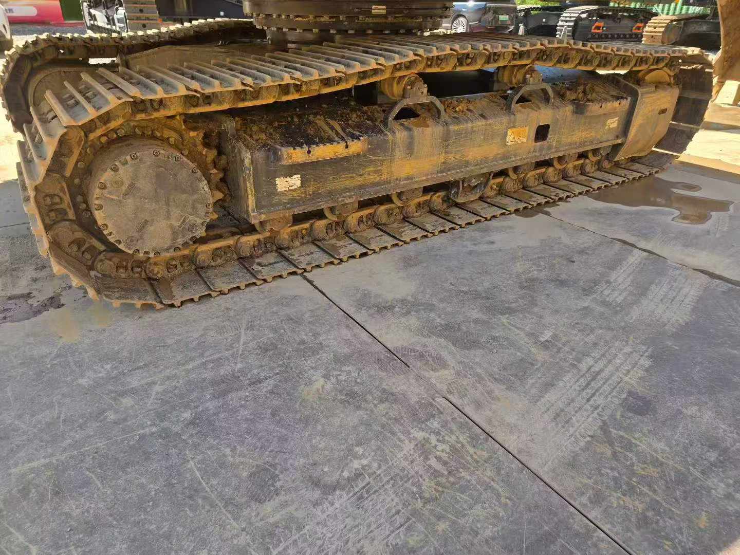 Buy XCMG XE200 Used Excavator / 8