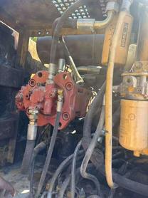Buy Caterpillar 320B Used Excavator / 8 Buy Caterpillar 320B Used Excavator / 8