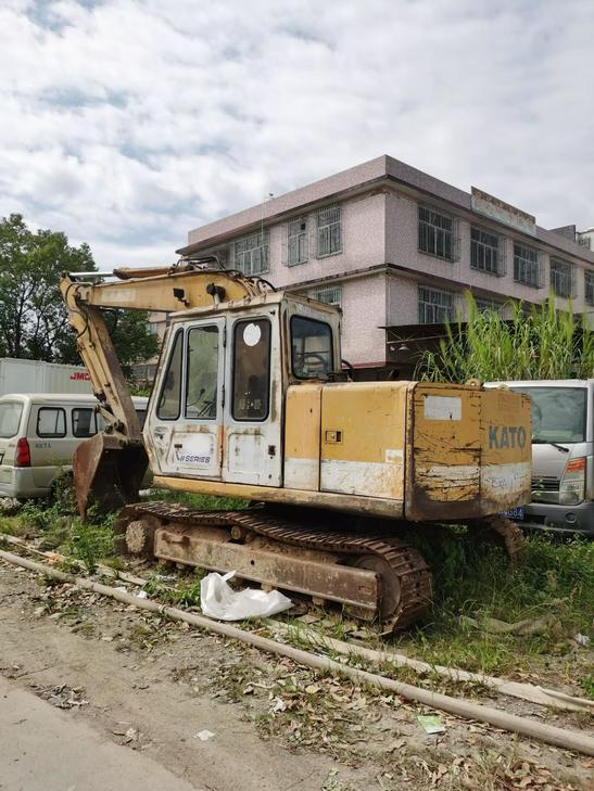 Buy Kato Used Excavator / 1