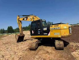 Buy Caterpillar 323 Used Excavator / 2 Buy Caterpillar 323 Used Excavator / 2