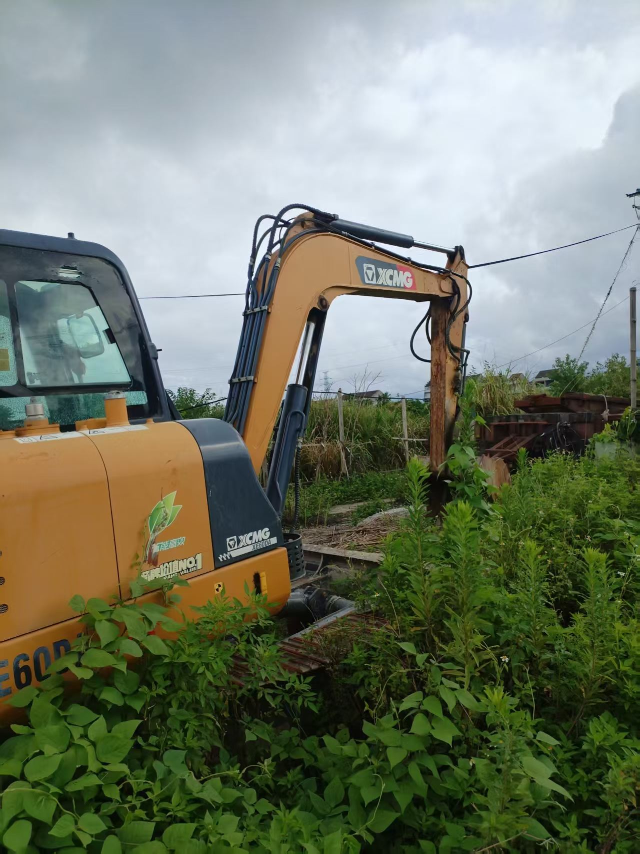 Buy XCMG XE60 Used Excavator / 6