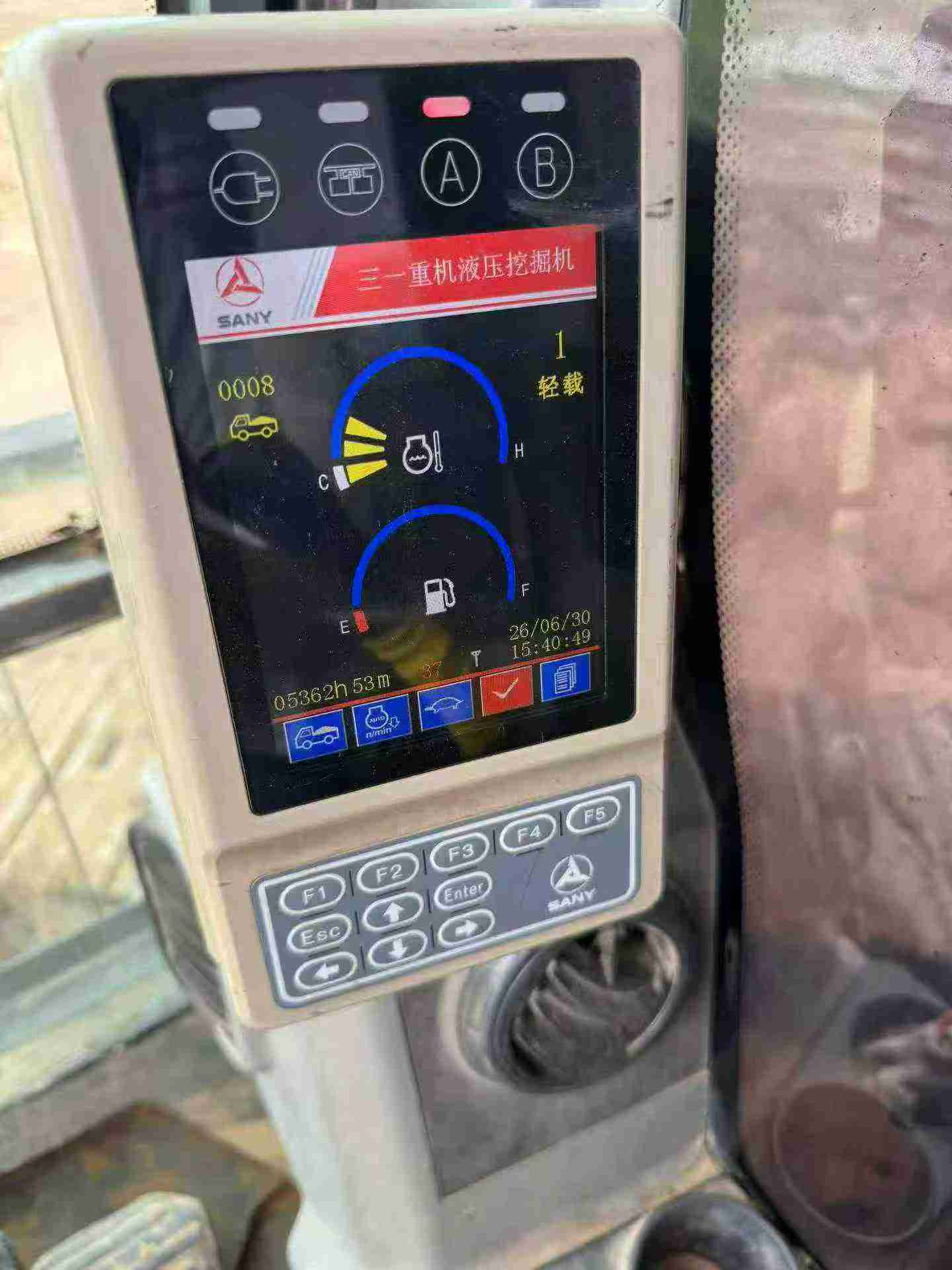 Buy Sany SY215C-8 Used Excavator / 9