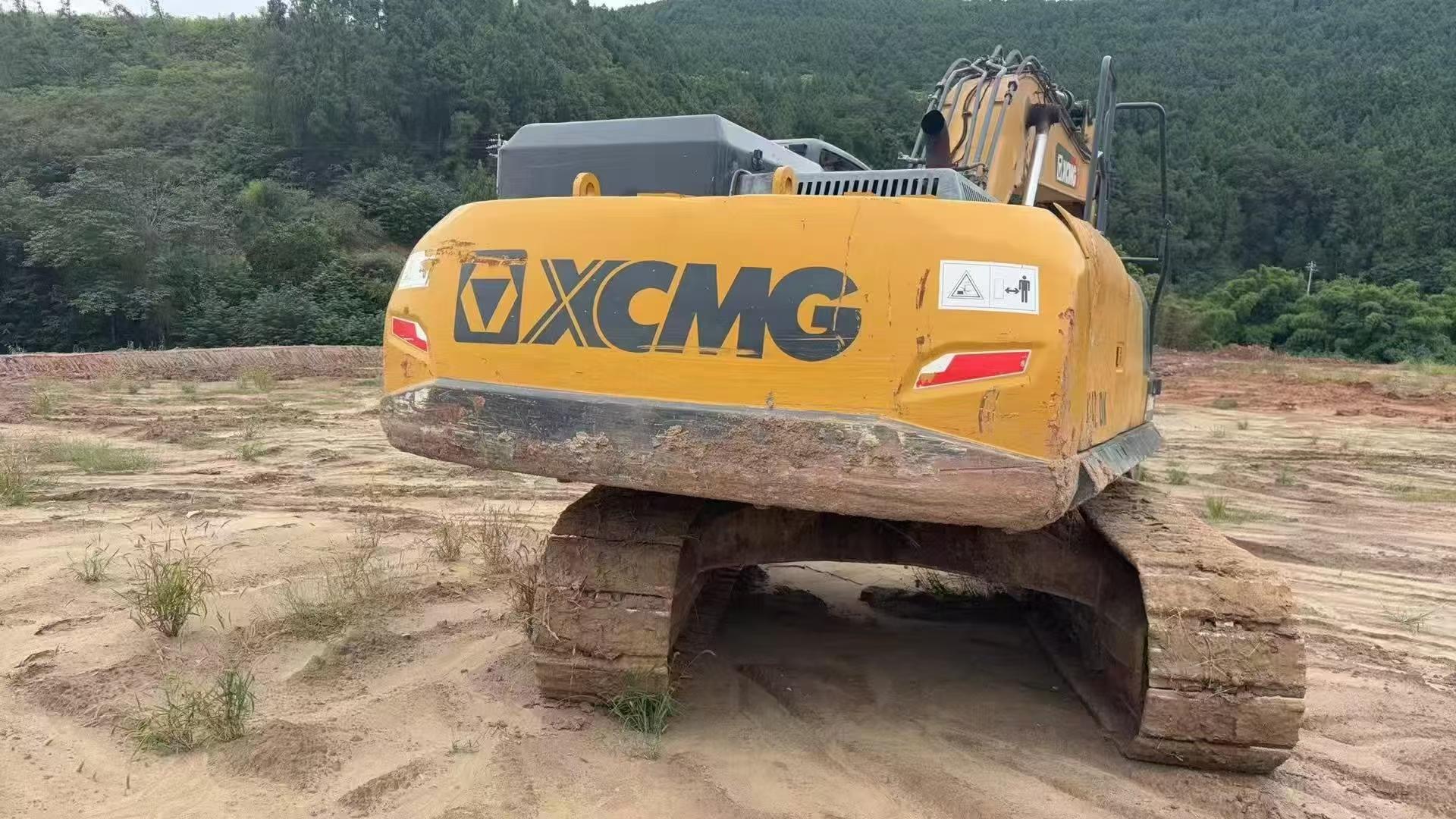 شراء حفارة XCMG XE335C مستعملة / 6