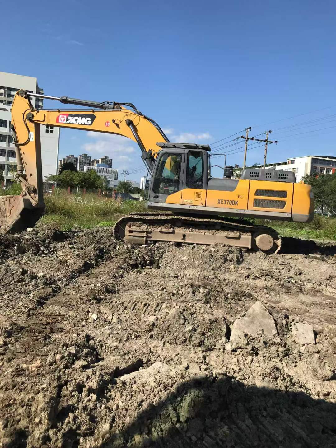 Buy XCMG XE370 Used Excavator / 4