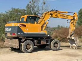 Buy Hyundai R140W-7 Used Excavator / 5 Buy Hyundai R140W-7 Used Excavator / 5