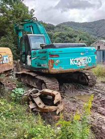 Buy Kobelco SK210 Used Excavator / 3 Buy Kobelco SK210 Used Excavator / 3