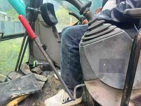 Buy Kobelco SK210 Used Excavator / 9 Buy Kobelco SK210 Used Excavator / 9