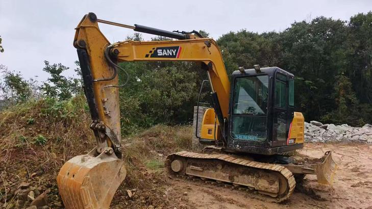 Buy Sany SY75 Used Excavator / 1