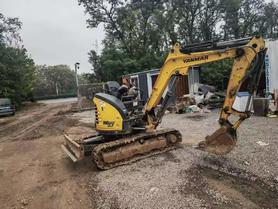 Buy Yanmar B27-2 Used Excavator / 4 Buy Yanmar B27-2 Used Excavator / 4