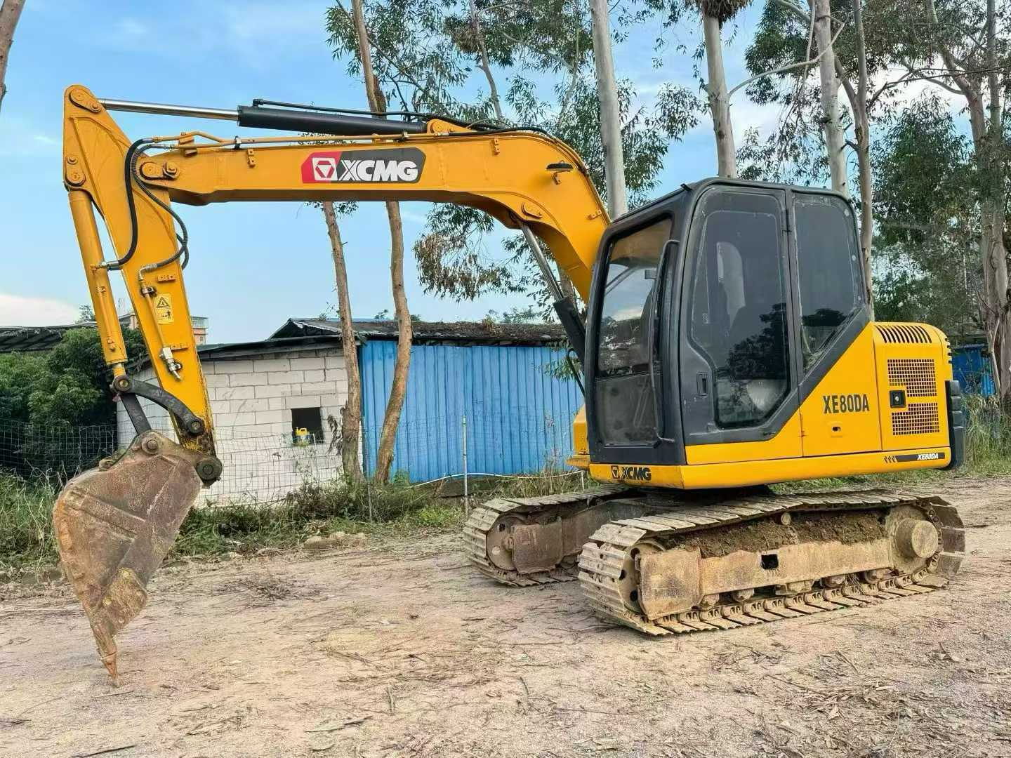 شراء حفارة XCMG XE80 مستعملة / 4