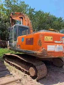 Buy Hitachi EX240-3 Used Excavator / 4 Buy Hitachi EX240-3 Used Excavator / 4