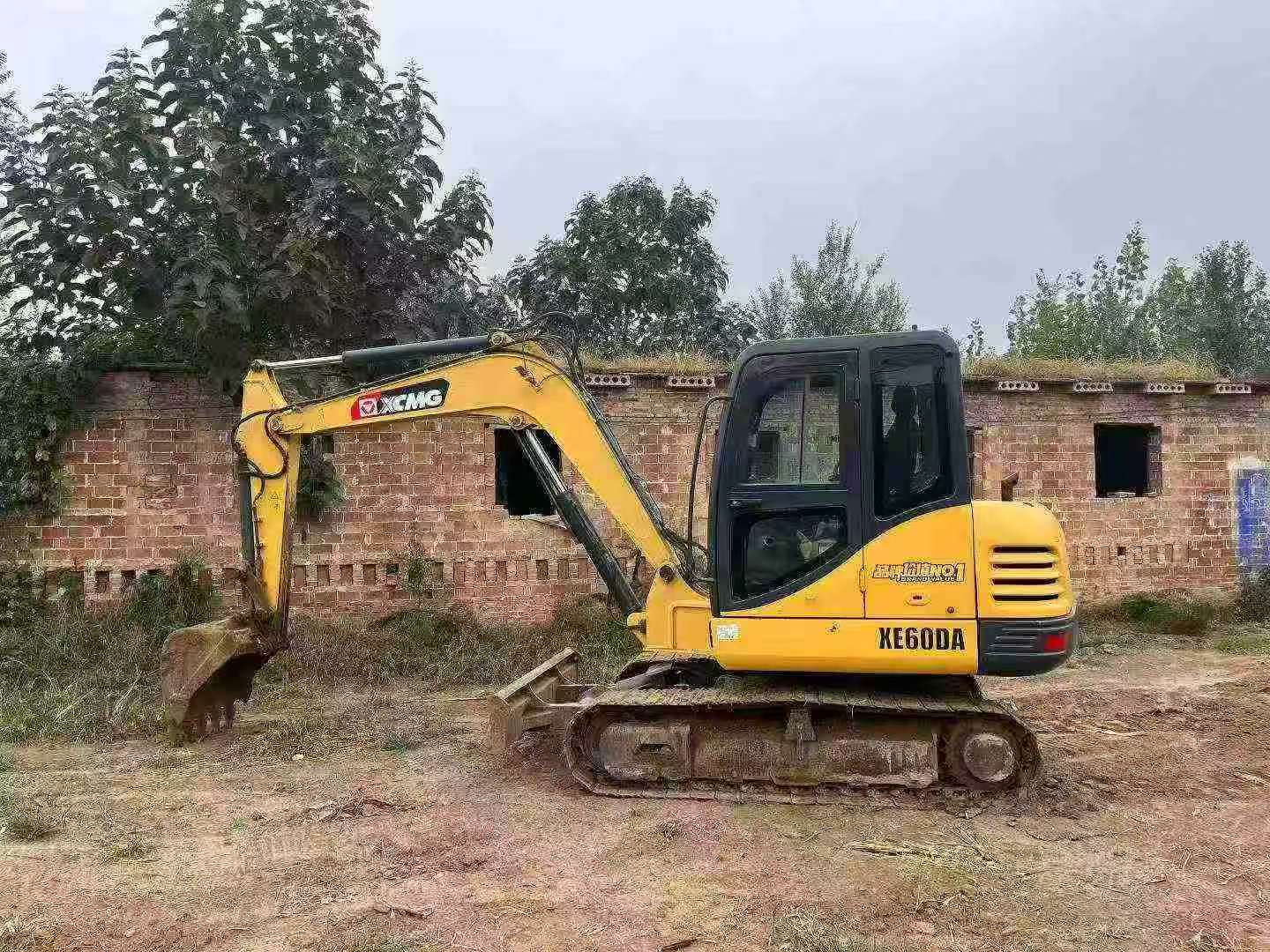 Купить XCMG XE60 Подержанный Экскаватор