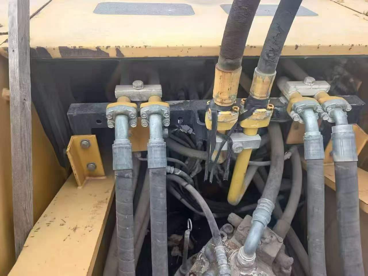 Buy Kato Used Excavator / 6